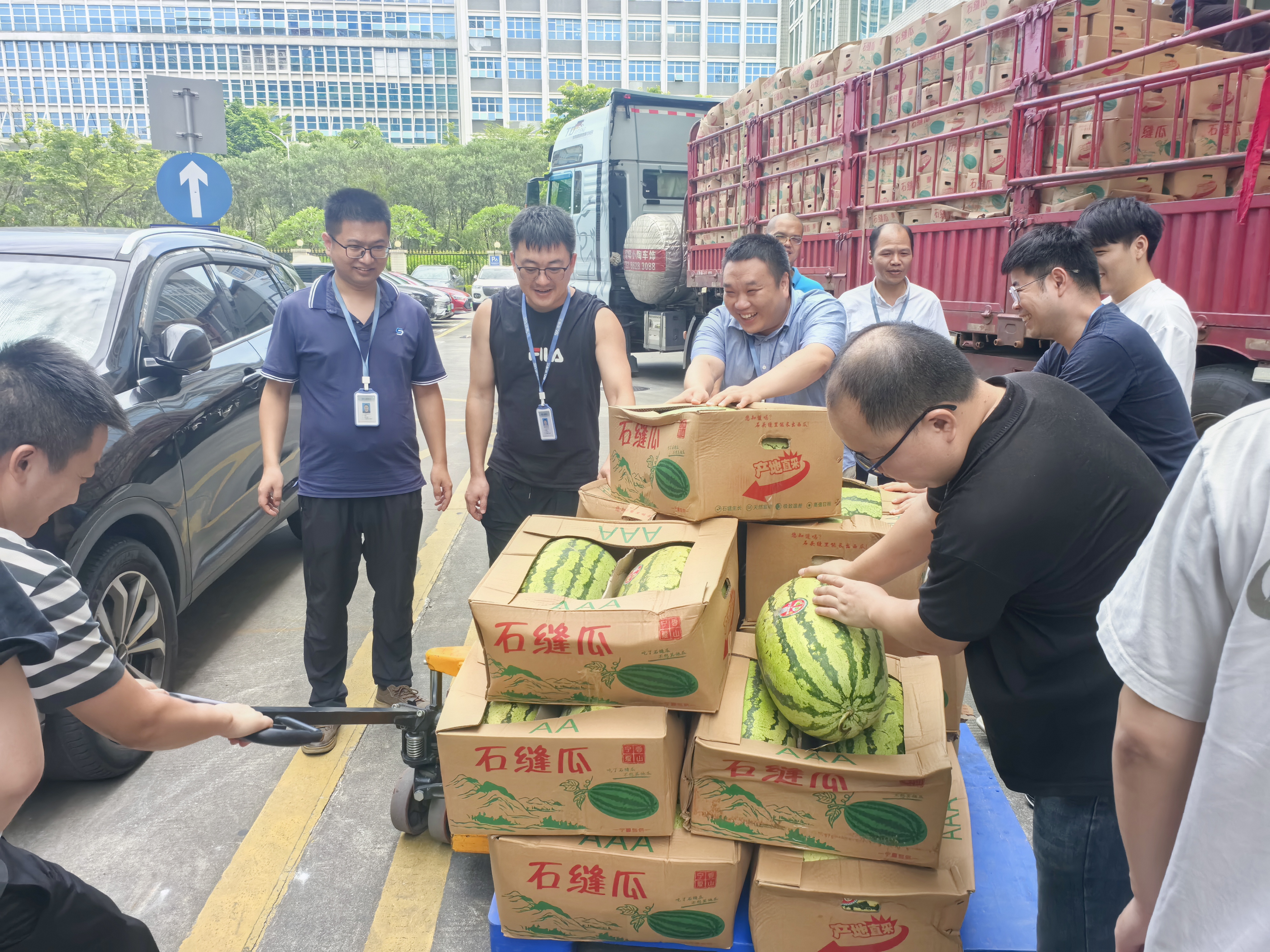 夏日炎炎，有你超甜——速博达工会高温送清凉活动回顾！